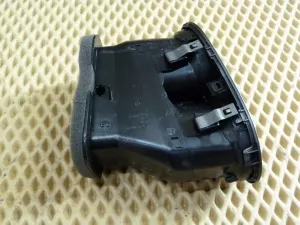 Дефлектор воздушный VW Tiguan 2007-2011 (5N0819703A 5N0819704A) — фото 9