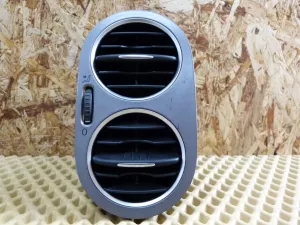 Дефлектор воздушный VW Tiguan 2007-2011 (5N0819703A 5N0819704A) — фото 2