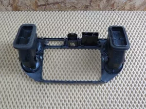 Дефлектор воздушный VW Tiguan 2007-2011 (5N0858069A) — фото 7
