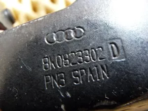Петля капота Audi A4 [B8] 2007-2015 (8K0823302D 8K0823301D) — фото 10