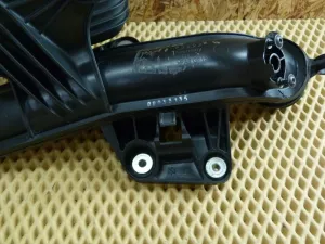 Патрубок интеркулера Audi A4 [B8] 2007-2015 (8K0145673AJ В СБОРЕ С РЕЗОНАТОРОМ 8K0129955A) — фото 3
