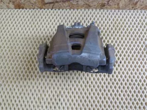 Суппорт передний левый VW Tiguan 2007-2011 (5N0615123 5N0615125) — фото 2