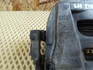 Суппорт передний левый VW Tiguan 2007-2011 (5N0615123 5N0615125) — фото 5