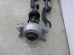 Амортизатор передний Audi A4 [B8] 2007-2015 (8K0413031AH 8K0413037L 8K0413038L 8K0411105EA) — фото 3