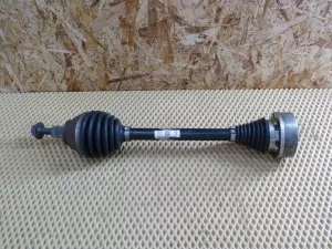 Полуось передняя левая VW Passat [B7] 2011-2015 (1K0407271LA) — фото 1