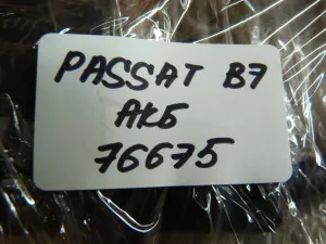 Клемма аккумулятора плюс VW Passat [B7] 2011-2015 (1K0971228AC) — фото 5