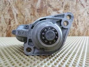 Стартер VW Golf VI 2009-2013,Golf V Plus 2005-2014,Passat [B6] 2005-2010,Golf V 2003-2009,A3 [8P1] 2003-2013,Jetta 2006-2011,Ibiza V 2008>,Fabia 2007-2015,Octavia (A5 1Z-) 2004-2013,Roomster 2006-2015,Altea 2004-2015 (0AH911023A) — фото 4