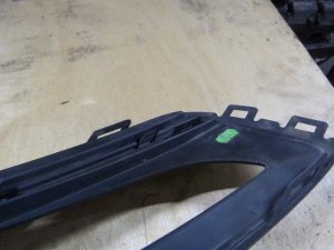 Решетка в бампер левая VW Polo (Sed RUS) 2011> (ПОСЛЕ 04.05.2015 ГОДА ПОД ПТФ С НАКЛАДКОЙ 6RU853665F) — фото 9