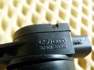 Катушка зажигания Hyundai Elantra 2006-2011,Cerato 2004-2008,Ceed 2007-2012,i30 2007-2012,i20 2008-2014,RIO 2011-2017 (273012B000) — фото 4