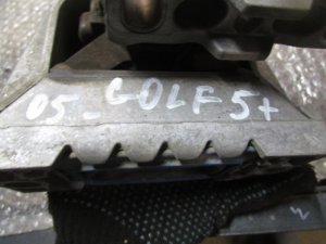 Опора двигателя правая VW,Audi,Skoda,Seat Golf V 2003-2009,A3 [8PA] Sportback 2004-2013,Golf Plus 2005-2014,Touran 2003-2010,A3 [8P1] 2003-2013,Jetta 2006-2011,Octavia (A5 1Z-) 2004-2013,Leon (1P1) 2005-2013,Altea 2004-2015 (1K0199262BB) — фото 6