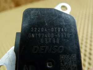 Датчик массового расхода воздуха Toyota RAV 4 2013>,RAV 4 2006-2013,Auris (E15) 2006-2012,Lancer (CX,CY) 2007>,Corolla E15 2006-2013,Yaris 2005-2011,S80 2006-2016,Grand Vitara 2005-2015,SX4 2006-2013,Outlander XL (CW) 2006-2012 (222040T040) — фото 5