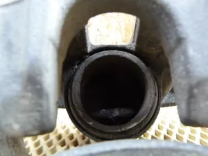 Суппорт тормозной передний левый Toyota CorollaVerso 2004-2009,Avensis II 2003-2008 (4775005060) — фото 4