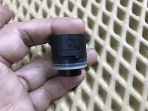 Датчик парковки Audi A3 [8V] 2013-2020 Audi A5/S5 (F5) 2017> Audi A6 (C8,4K) 2018> Audi A7 (4K8) 2018> Audi Q2 (GA) 2017> Audi Q3 (F3B) 2018> Audi Q3 (F3N) Sportback 2019> Audi Q5 [FY] 2017> Audi Q7 [4M] 2015> Audi Q8 (4MN) 2018> Audi TT(8S) 2015> Porsche 911 (991) 2012-2019 Porsche Cayenne 2017> Porsche Macan 2013> Porsche Panamera 2016> Seat Leon (5F) 2013-2020 Skoda Karoq 2017> Skoda Octavia (A7) 2013-2020 Skoda Superb 2015-2023 VW Amarok 2010> VW Arteon 2017> VW Crafter 2016> VW Jetta 2011-2018 VW Polo (RUS) 2020-2022 VW Teramont 2017> VW Touareg 2018> VW Touran(5T) 2016> VW Transporter T6 2015-2024 (5Q0919275C) — фото 4