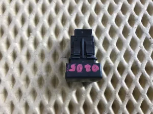 Кнопка отключения парктроника Citroen C4 2005-2011 (96476639XT) — фото 2