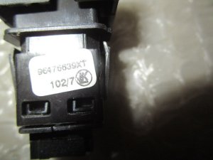 Кнопка отключения парктроника Citroen C4 2005-2011 (96476639XT) — фото 2