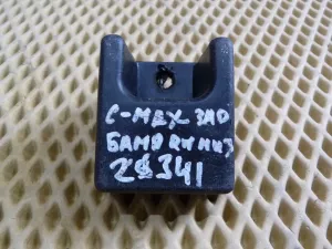 Направляющая заднего бампера Ford Focus II 2005-2008,C-MAX 2003-2010,Focus II 2008-2011 (3M51R17B918AC) — фото 1