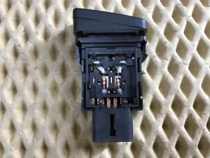 Кнопка противотуманки Hyundai Tucson 2004-2010 (ПЕРЕДНЯЯ 937402E001) — фото 7