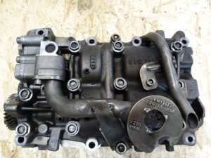 Насос масляный VW Passat [B6] 2005-2010 (2.0 ДИЗЕЛЬ 03G115105C) — фото 4