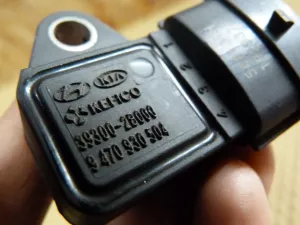 Датчик абсолютного давления Kia RIO 2011-2017 (393002B000) — фото 4