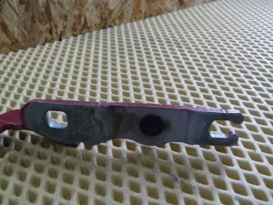 Петля капота BMW 1-серия E87/E81 2004-2011 (41617210673 41617210674) — фото 6