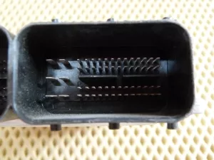 Блок управления двигателем BMW 1-серия E87/E81 2004-2011 (DME 7581849-01 0261S04115) — фото 3