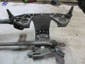 Трапеция стеклоочистителей Ford C-MAX 2003-2010 (3M5117504AG) — фото 2