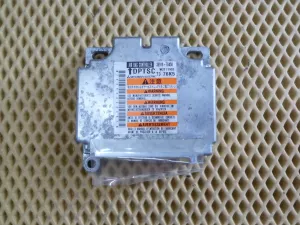 Блок управления AIR BAG Suzuki Grand Vitara 2005-2015 (3891076K50) — фото 1