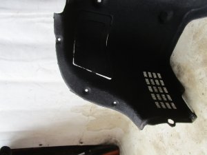 Обшивка багажника Kia RIO 2005-2011 (ЛЕВАЯ СЕДАН 857301G000CA) — фото 2