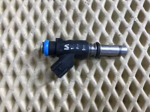 Форсунка инжекторная электрическая Chevrolet Aveo (T200) 2003-2008 Chevrolet Aveo (T250/T255) 2005-2011 Opel Astra H / Family 2004-2015 Opel Zafira B 2005-2012 ZAZ Chance 2009-2014 (25380933 1.4 16V F14D4) — фото 1