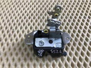 Замок багажника Chevrolet Spark 2010-2015,Aveo (T200) 2003-2008,Spark 2005-2010,Aveo (T250) 2005-2011 (ХЕТЧБЭК 96540941) — фото 4