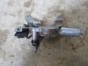 Моторчик стеклоочистителя задний Chevrolet Aveo (T250) 2005-2011 (ХЕТЧБЭК 3/5 ДВЕРЕЙ 96423823) — фото 2