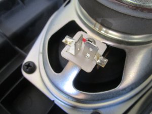 Динамик задний Chevrolet Aveo (T250) 2005-2011 (96540726 ХЕТЧБЭК 3/5 ДВЕРЕЙ) — фото 2