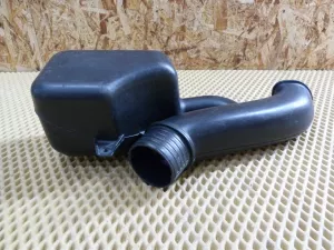 Резонатор воздушного фильтра Seat Ibiza V 2008-2017;Toledo IV 2013-2019;Rapid 2013-2020;Polo (HB) 2009-2017;Polo (Sed RUS) 2011-2020 (04E129618D) — фото 2