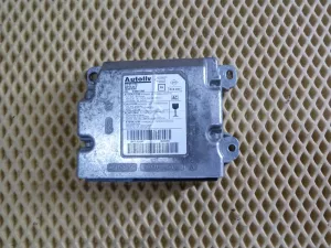 Блок управления AIR BAG Renault Laguna III 2008-2015 (285587630R) — фото 1