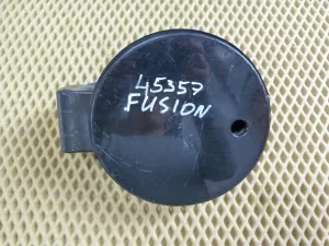 Лючок бензобака Ford Fiesta 2001-2008;Fusion 2002-2012 (2S61A27936AK) — фото 1