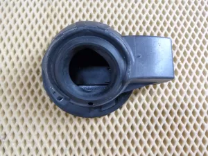 Лючок бензобака Ford Fiesta 2001-2008;Fusion 2002-2012 (2S61A27936AK) — фото 5