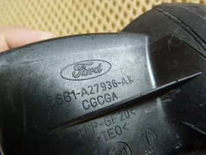 Лючок бензобака Ford Fiesta 2001-2008;Fusion 2002-2012 (2S61A27936AK) — фото 11