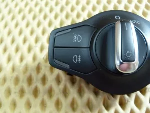 Переключатель света фар Audi A4 [B8] 2007-2015 Audi A4 [B8] Allroad 2009-2015 Audi A5/S5 [8F] Cabrio 2010-2016 Audi A5/S5 [8T] Coupe/Sportback 2007-2016 Audi Q5 [8R] 2008-2017 (8K0941531AA) — фото 3