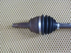 Полуось передняя левая Fiat Doblo 2005-2015,Albea 2002-2012 (1.3 MJTD 16V 2WD МКПП 51806761) — фото 2