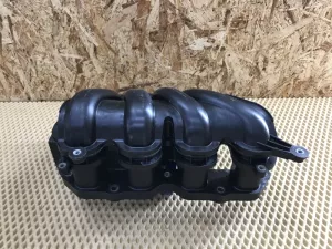 Коллектор впускной Kia Ceed 2007-2012,Cerato 2004-2008,Elantra 2006-2011,i30 2007-2012,Cerato 2009-2013,Carens 2006-2012 (283112B000) — фото 1
