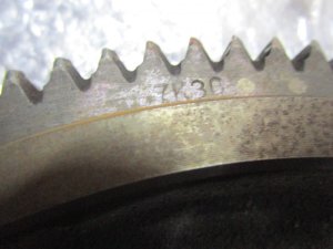Маховик Kia Ceed 2007-2012,Cerato 2004-2008,Elantra 2006-2011,i30 2007-2012,Soul 2009-2014,i20 2008-2014,Cerato 2009-2013,Carens 2006-2012,Solaris 2010-2017,Elantra 2011-2016,RIO 2011-2017,Venga 2010>,ix20 2010> (МКПП 232002B000) — фото 4
