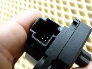 Моторчик заслонки отопителя Ford C-MAX 2003-2010,Focus II 2005-2008,Fusion 2002-2012,Fiesta 2001-2008,Galaxy 2006-2015,S-MAX 2006-2015,Mondeo IV 2007-2015,Focus II 2008-2011,Kuga 2008-2012,Fiesta 2008>,Focus III 2011> (3M5H19E616AB) — фото 4