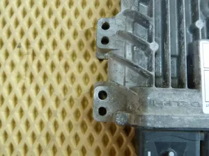Блок управления двигателем Renault Megane III 2009-2016,Fluence 2010-2017 (1.5DCI 237100627R) — фото 2