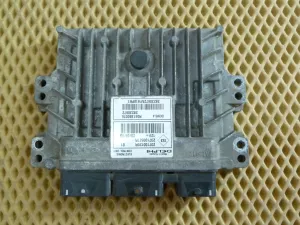 Блок управления двигателем Renault Megane III 2009-2016,Fluence 2010-2017 (1.5DCI 237100627R) — фото 1