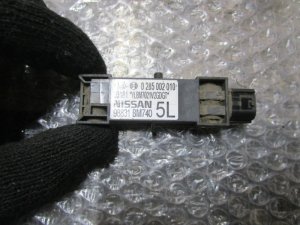 Датчик AIR BAG Nissan Almera N16 2000-2006 (ЛЕВЫЙ 98831BM740) — фото 1