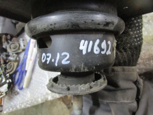 Опора двигателя правая Kia Ceed 2007-2012,Elantra 2006-2011,i30 2007-2012,Cerato 2009-2013 (218100Q000) — фото 8