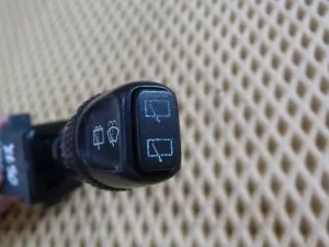 Переключатель стеклоочистителей Volvo XC90 2002-2015,V70 2001-2006,XC70 Cross Country 2000-2006 (30768101) — фото 3