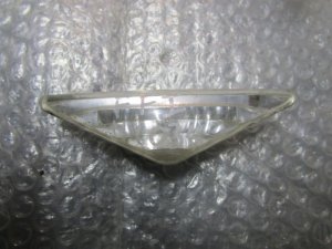 Повторитель на крыло белый Ford Focus I 1998-2005 (4195Q80QC) — фото 1