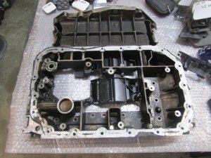 Поддон масляный двигателя Audi A6 [C6,4F] 2004-2011,A8 [4E] 2003-2010,A4 [B7] 2005-2007,Allroad quattro 2006-2012 (ВЕРХНЯЯ ЧАСТЬ 06E103603Q) — фото 8