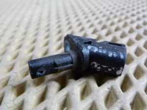 Датчик ABS передний Ford Focus III 2011>,Focus II 2005-2008,C-MAX 2003-2010,Mazda 5 (CR) 2005-2010,Mazda 3 (BK) 2002-2009,S40 2004-2012,V50 2004-2012,Galaxy 2006-2015,S-MAX 2006-2015,S80 2006-2016,Mondeo IV 2007-2015 (BV6T2C204FA) — фото 2